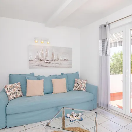 Laura Apartment Punat
